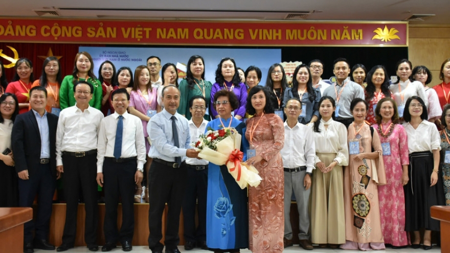 Foreign Ministry vows to boost promotion of Vietnamese language abroad