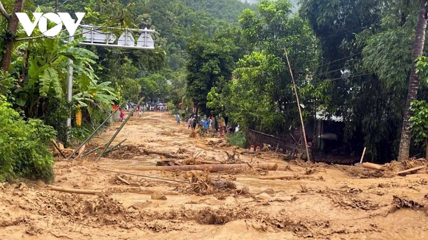 Typhoon Kajiki wreaks havoc across central Vietnam
