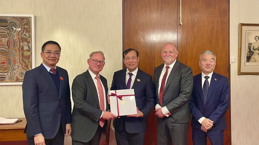 Hoạt động của Đoàn Đại biểu UBQP, An ninh và Đối ngoại của Quốc hội tại Australia