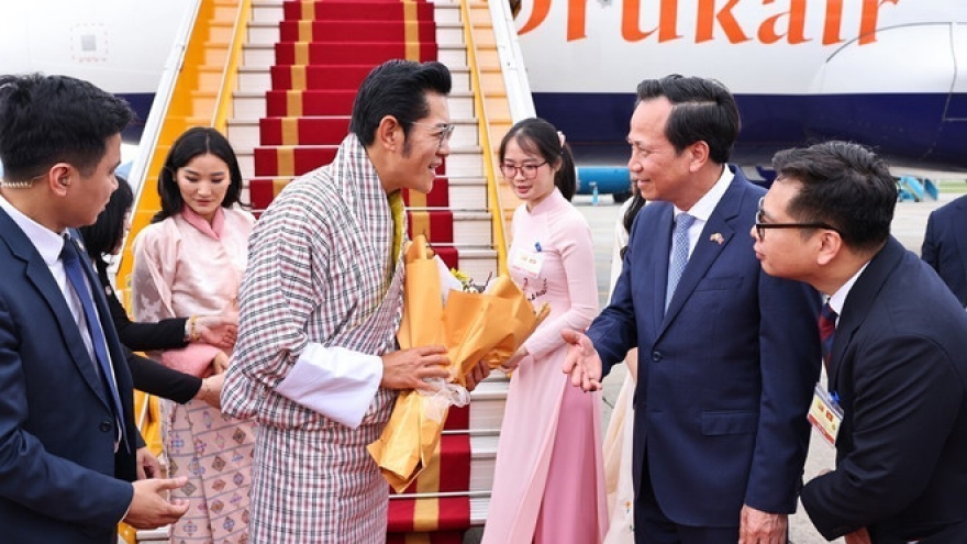 Quốc vương Bhutan và Hoàng hậu bắt đầu thăm cấp Nhà nước tới Việt Nam