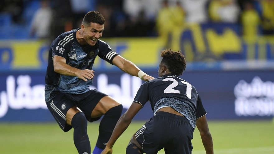 Ronaldo khởi đầu mùa giải ấn tượng, tiến sát cột mốc 1000 bàn thắng