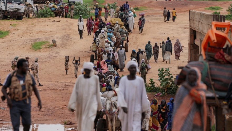 Quân đội Sudan không kích vào sân bay Darfur, 40 lính đánh thuê thiệt mạng