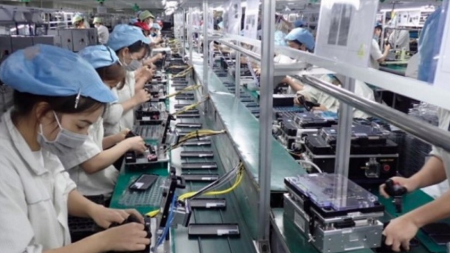 Vietnam increases imports of computers, electronic products from China