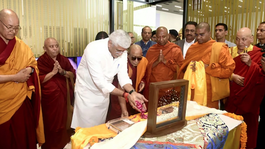 Ấn Độ hồi hương bộ sưu tập đá quý gắn liền với xá lợi Đức Phật