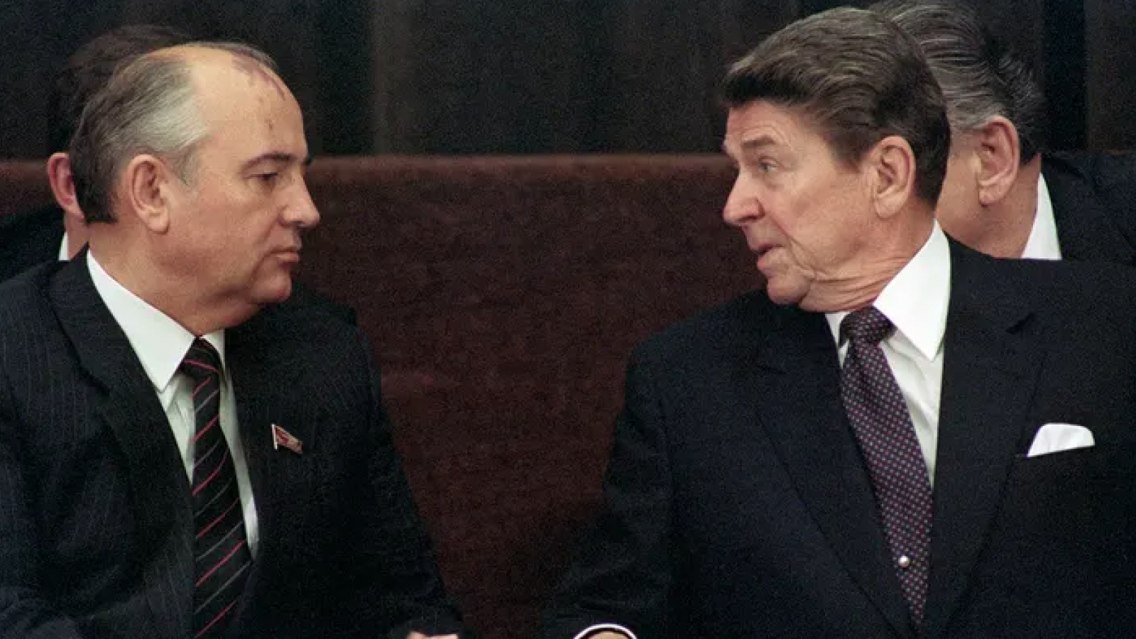 Lý do thượng đỉnh Mỹ-Nga ở Alaska được so sánh với cuộc gặp lịch sử Reagan-Gorbachev