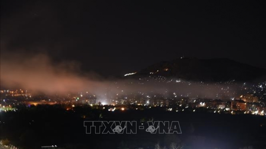 Israel tiến hành nhiều cuộc không kích vào Syria
