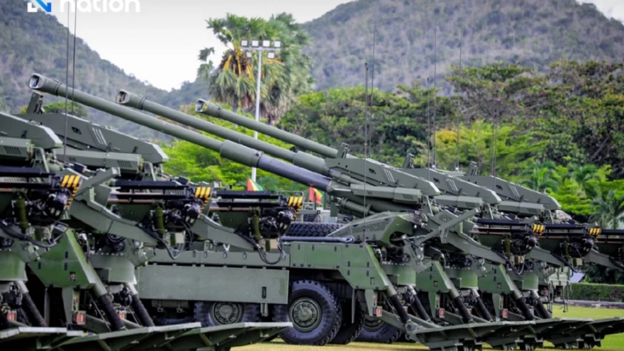 Quân đội Thái Lan đưa lựu pháo tự hành sản xuất nội địa vào sử dụng