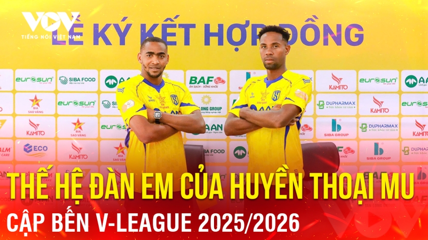 Tin bóng đá 13-8: Thế hệ đàn em của huyền thoại MU cập bến V-League 2025/2026