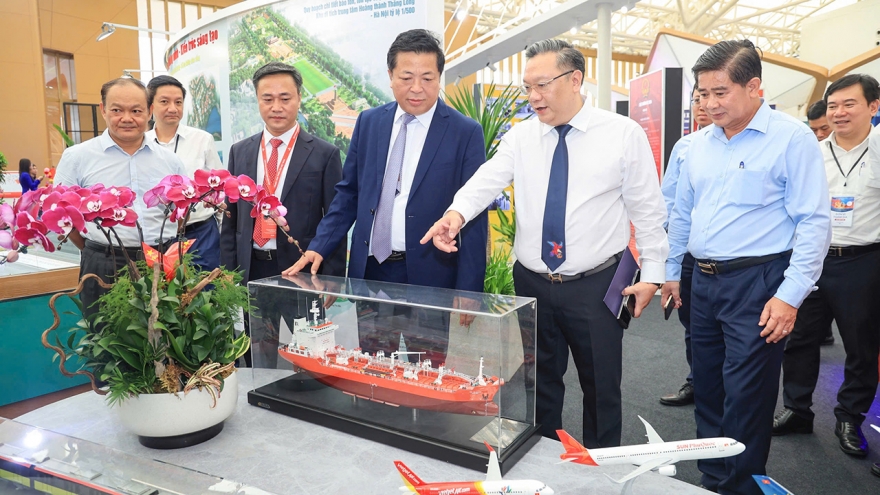 Dáng hình Tổ quốc qua Triển lãm Thành tựu đất nước 80 năm