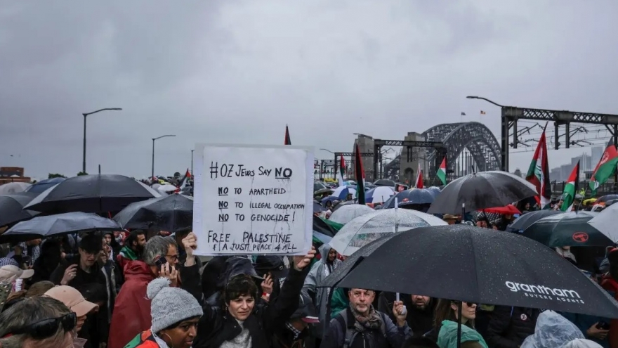 Hàng chục nghìn người tuần hành ủng hộ Palestine tại Australia