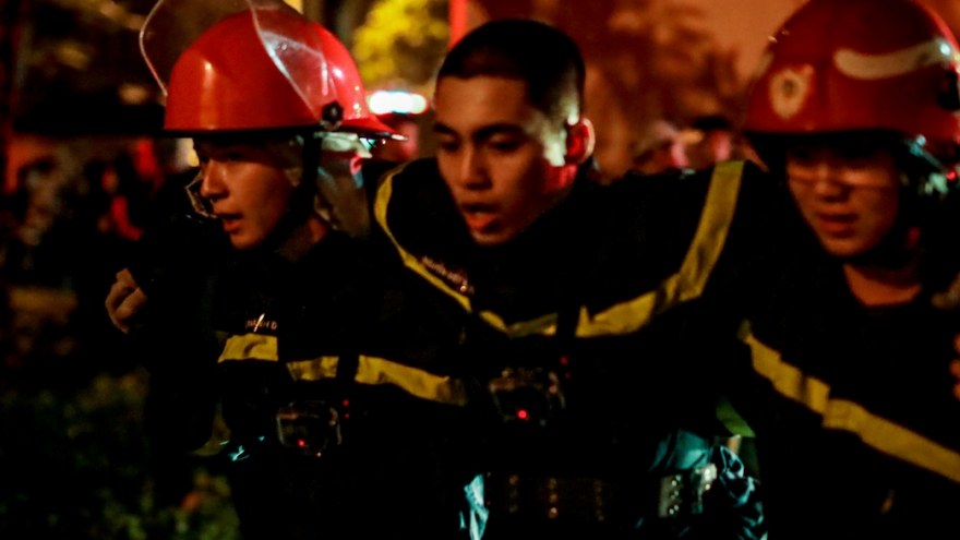 Phan Mạnh Quỳnh ngất xỉu, MONO gặp sự cố ngạt thở trong lúc làm nhiệm vụ