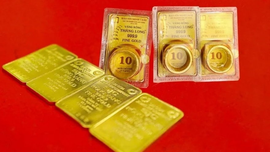 Giá vàng hôm nay 27/9: Giá vàng thế giới tăng lên mức 3.758,7 USD/oz