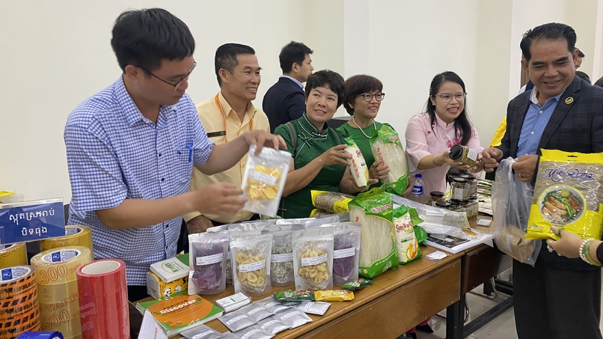 Doanh nghiệp Việt Nam – Campuchia tăng tốc kết nối giao thương tại Svay Rieng 2025