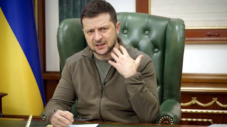 Tổng thống Ukraine tái khẳng định Kiev sẽ không từ bỏ đất đai của mình