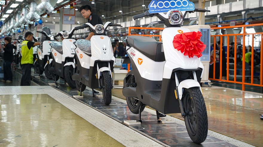 Yadea xuất xưởng chiếc xe điện thứ 400.000 ở Việt Nam