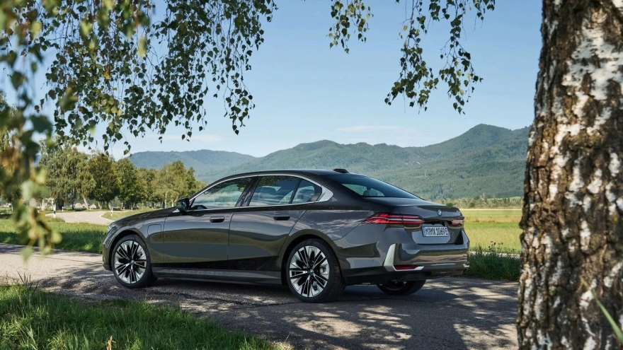 Mỹ giảm thuế nhập khẩu ô tô châu Âu xuống 15% sau khi đàm phán