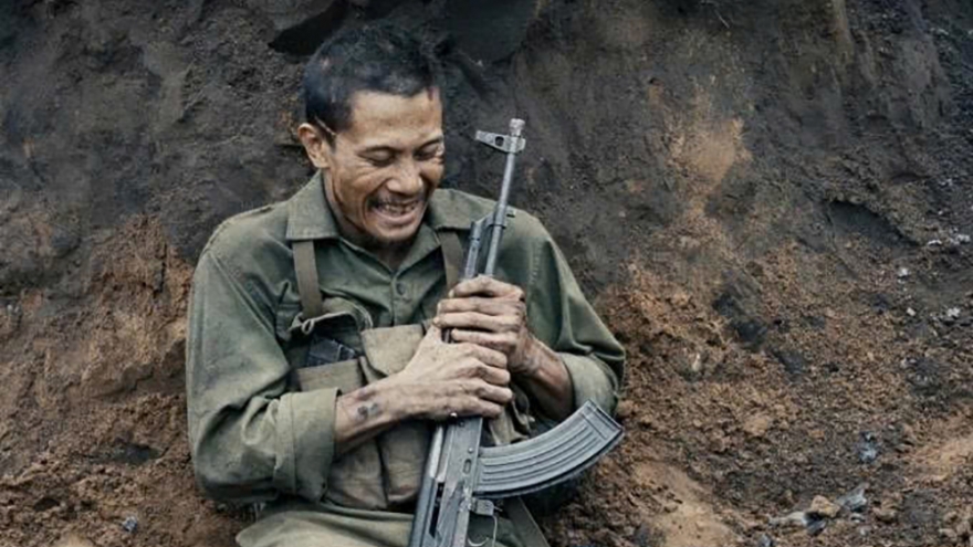 "Mưa đỏ" đạt doanh thu 200 tỷ đồng sau chưa đầy 1 tuần công chiếu