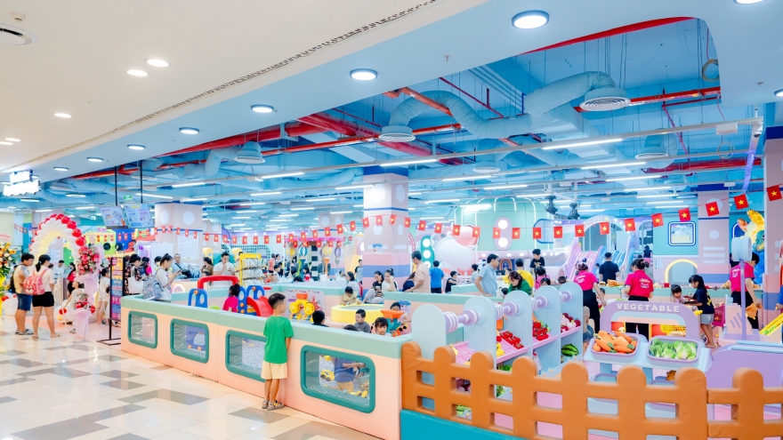 TTTM SC VivoCity kỷ niệm một thập kỷ phát triển và gắn kết khách hàng