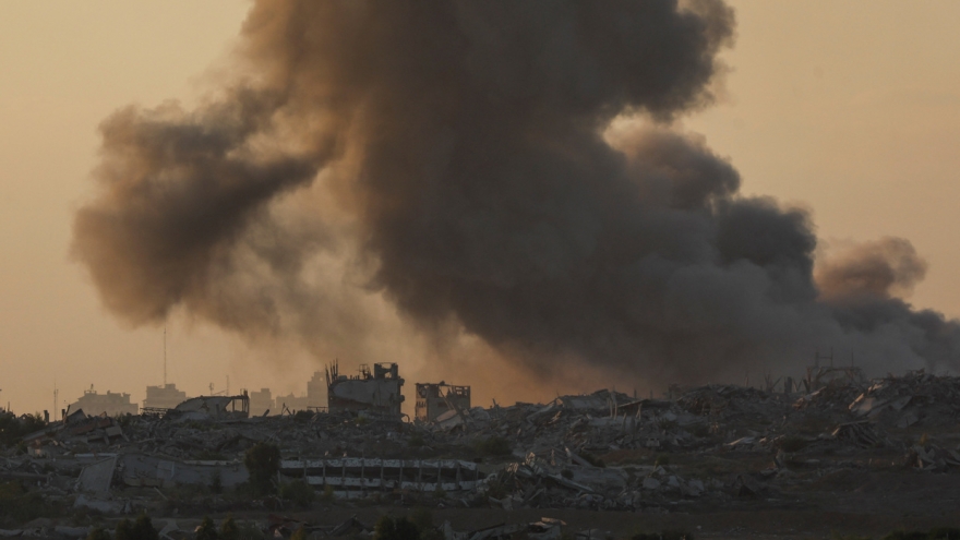 Thương vong nặng nề tại Gaza, người Israel tiếp tục biểu tình