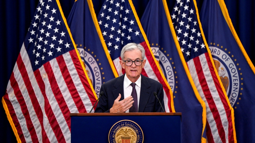Fed hạ lãi suất 0,25%, dự báo thêm hai lần cắt giảm trong năm 2025
