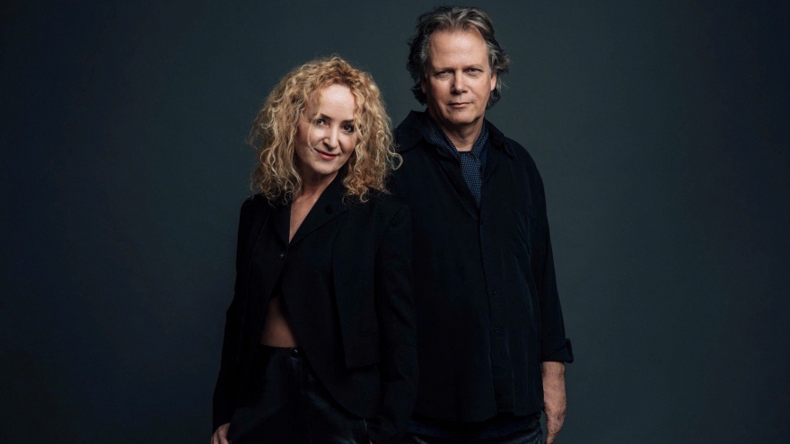 Secret Garden gửi lời chào khán giả Việt Nam