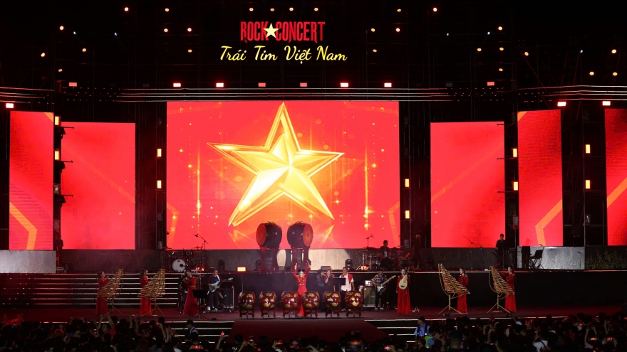 Rock và ca khúc cách mạng: Sự kết hợp bùng nổ trong concert “Trái tim Việt Nam”