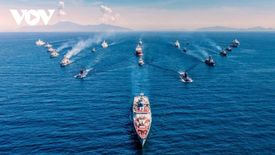 Vietnamese Navy showcases strength in National Day naval parade