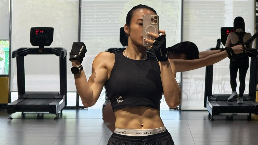 Sao Việt 25/9: Angela Phương Trinh khoe diện mạo sau 8 năm ăn chay