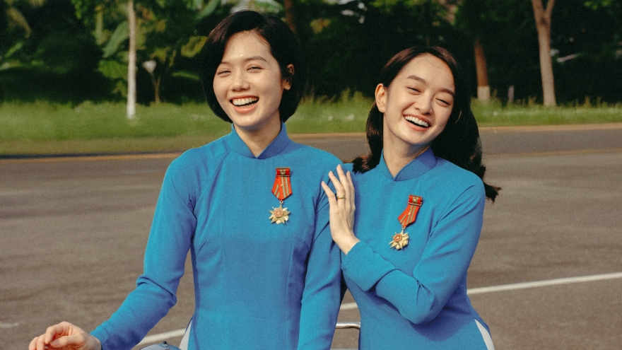 Trâm Anh và Kaity Nguyễn tiết lộ hậu trường làm phim "Tử chiến trên không"