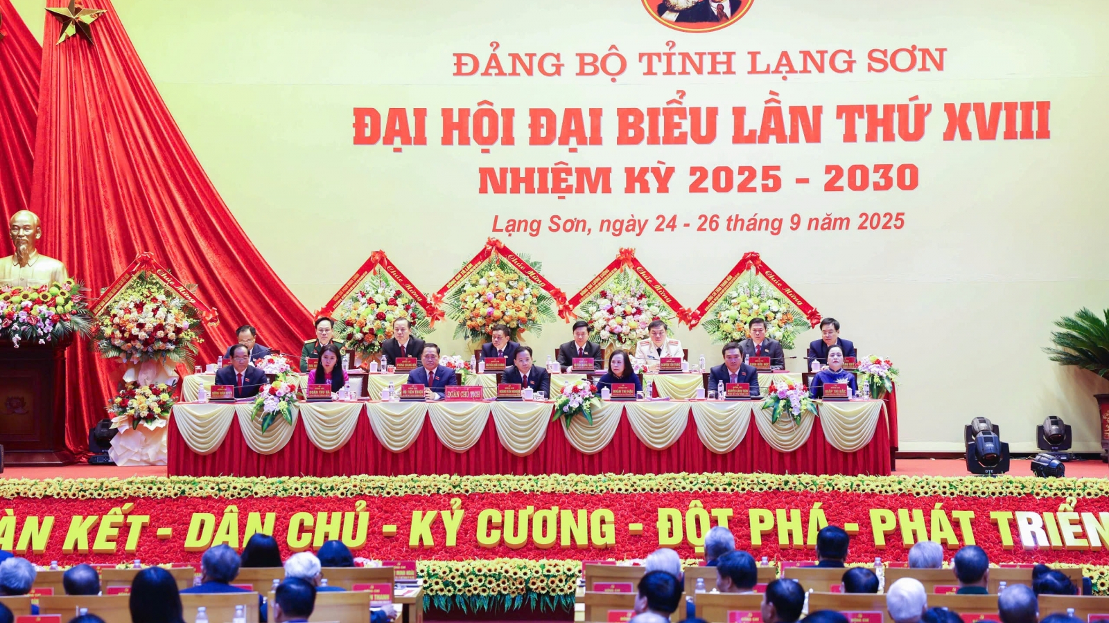Lạng Sơn: Xây dựng Đảng bộ và hệ thống chính trị tinh gọn, hiệu quả