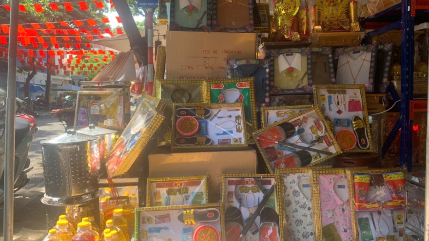 Thị trường vàng mã ế ẩm trong tháng “cô hồn”