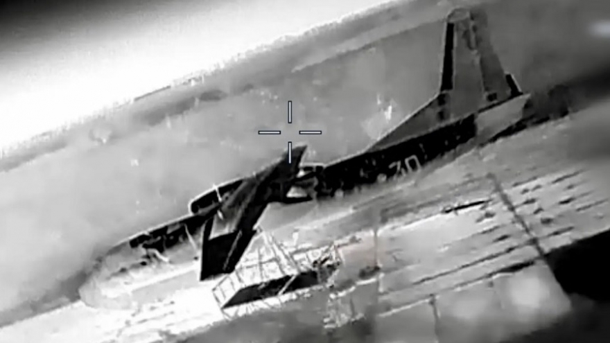Ukraine tuyên bố phá hủy 2 máy bay vận tải An-26 và trạm radar Nga tại Crimea