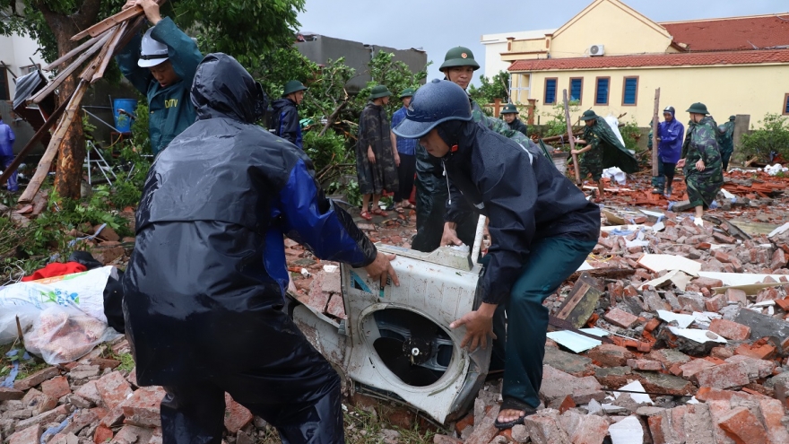 Ninh Bình tạm hoãn chào mừng Đại hội Đảng bộ tỉnh, tập trung khắc phục hậu quả bão
