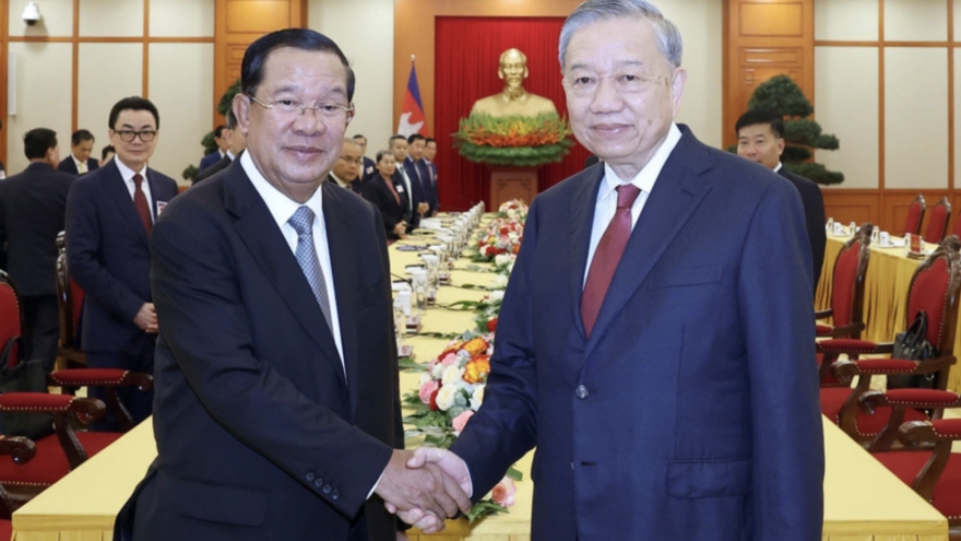 Vietnam, Cambodia reaffirm strong political, economic and border cooperation