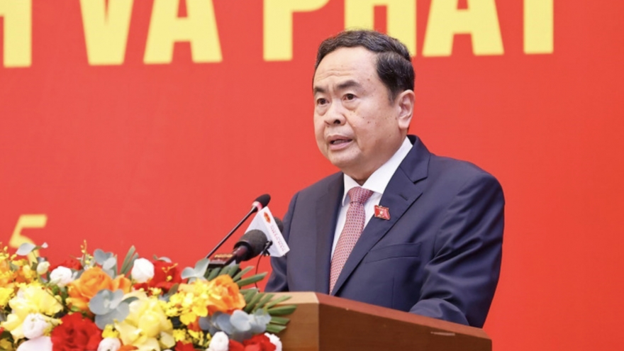 Top legislator chairs national conference on National Assembly’s 80-year history