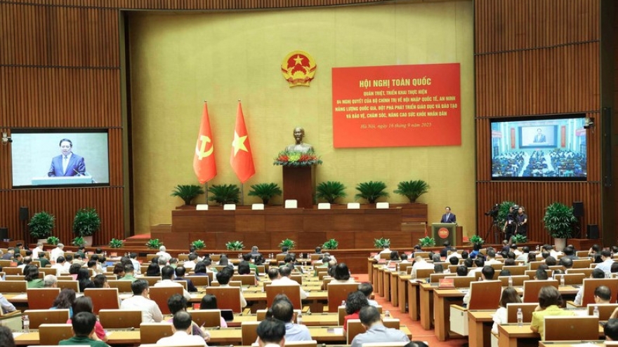 PM outlines prioritised tasks in boosting education-training development