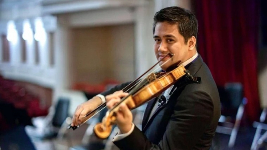 Hanoi welcomes ‘The Light of Melody’ concert series by People's Artist Bui Cong Duy