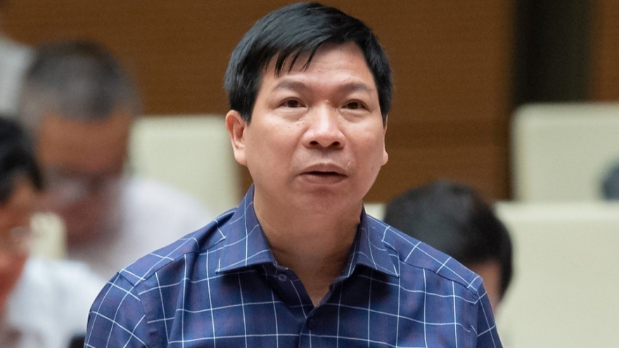 Tạm đình chỉ nhiệm vụ đại biểu Quốc hội đối với ông Trần Văn Thức