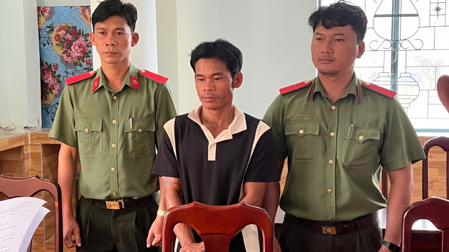 Khởi tố đối tượng tổ chức cho người khác xuất cảnh trái phép ở An Giang