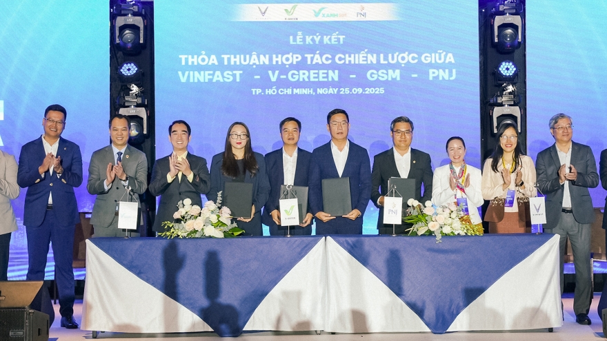 PNJ hợp tác cùng Vinfast, GSM, V-Green thúc đẩy giao thông xanh trong doanh nghiệp