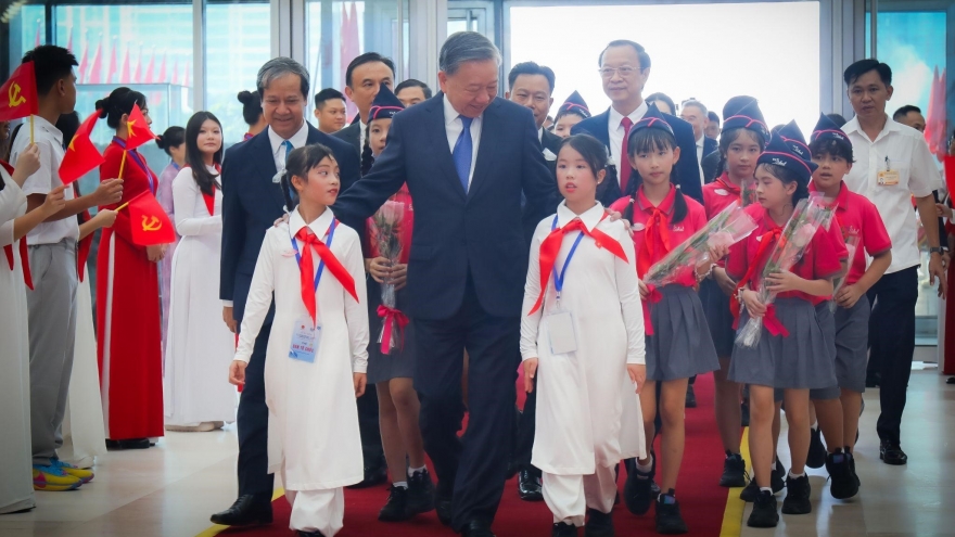 Dấu ấn TH School tại Lễ kỷ niệm 80 năm truyền thống ngành Giáo dục