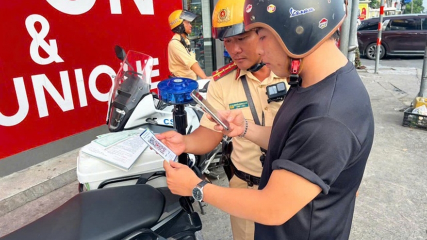 Nộp phạt vi phạm giao thông qua QR Code: Minh bạch, ngăn chặn tiêu cực