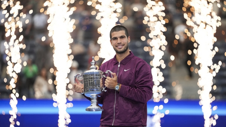 Alcaraz đánh bại Sinner, đăng quang ngôi vô địch đơn nam US Open 2025