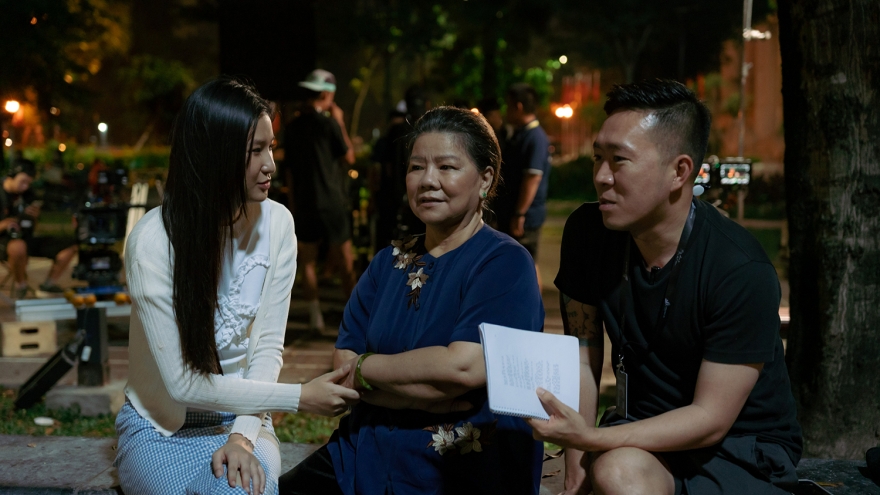 NSND Thanh Hoa lần đầu chạm ngõ điện ảnh ở tuổi 75