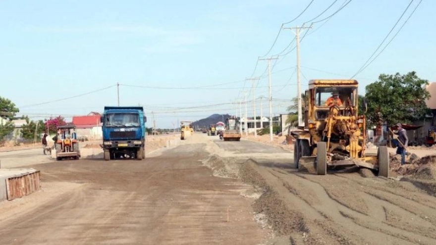 Thủ tướng: Tập trung đẩy mạnh giải ngân vốn đầu tư công năm 2025