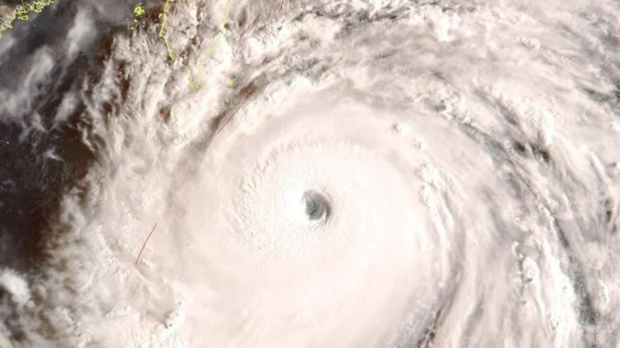 Các nước khẩn trương ứng phó siêu bão Ragasa: Lời cảnh báo của biến đổi khí hậu