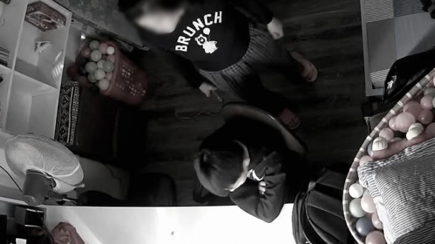 Lực lượng chức năng xác minh vụ cháu bé viết "tâm thư" về việc bị mẹ kế hành hạ