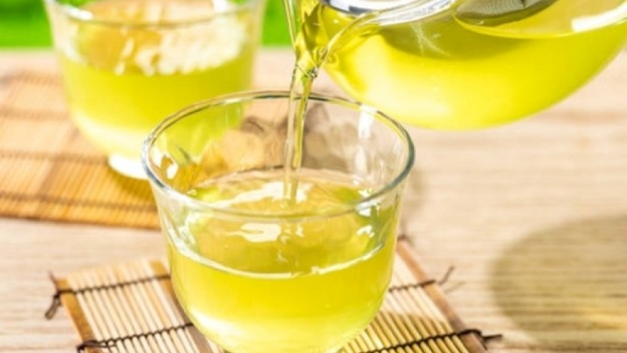 Uống trà xanh kiểu này cực hại cho sức khỏe, ai cũng nên tránh