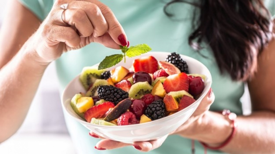 Cô gái 27 tuổi tử vong sau thời gian dài ăn uống theo chế độ "thuần trái cây"