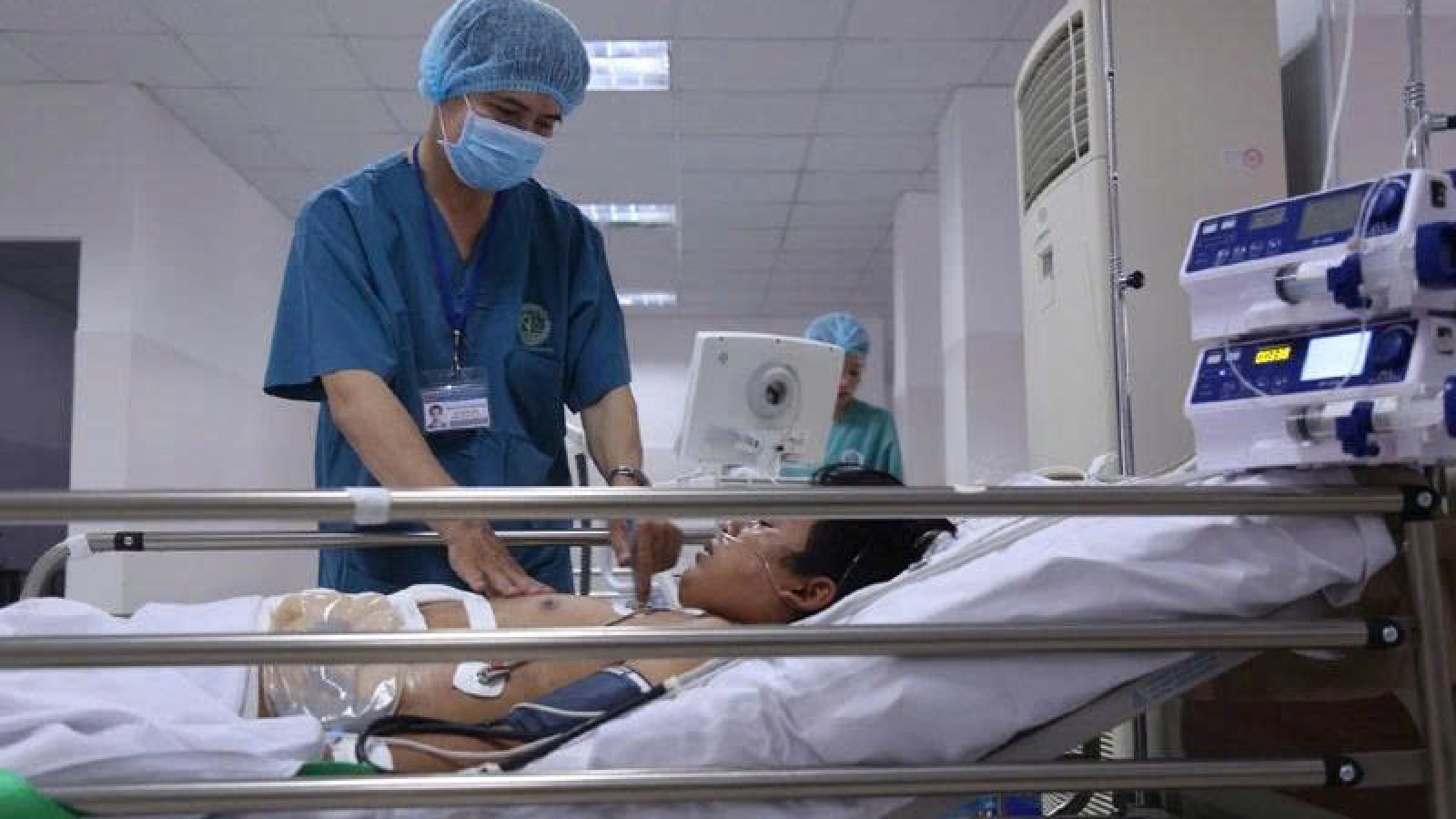 Bác sĩ tuyến xã được nâng phụ cấp nghề lên tối thiểu 70%